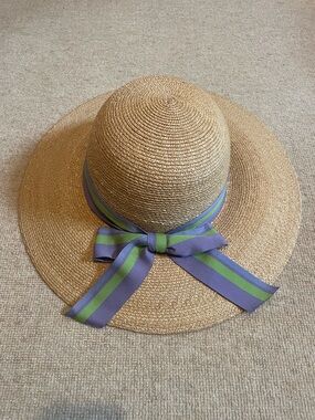 NWOT April Cornell Straw Hat with grosgrain ribbon band/bow